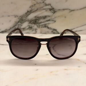 Tom Ford Black and Tortoiseshell Sunglasses with Gradient Lenses